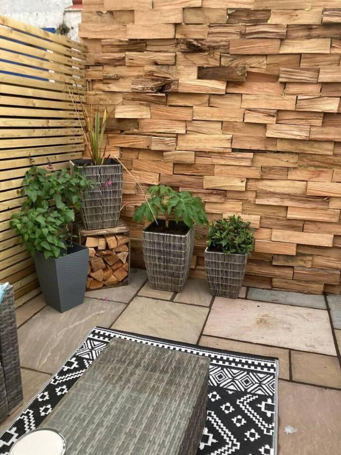 Stunning Quirky 2-Bed Cottage In New Brighton Wallasey Bagian luar foto