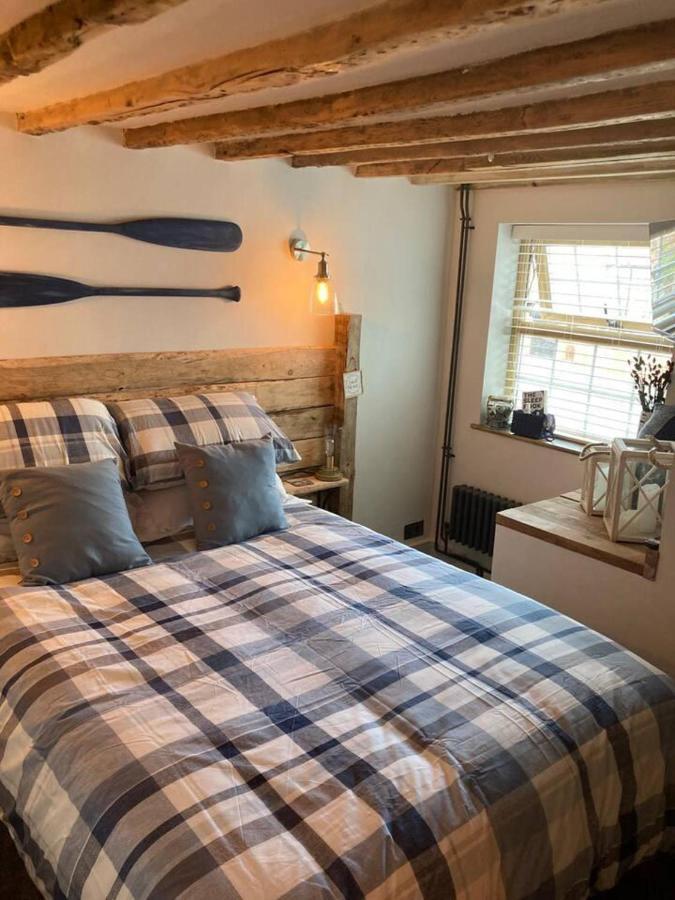 Stunning Quirky 2-Bed Cottage In New Brighton Wallasey Bagian luar foto